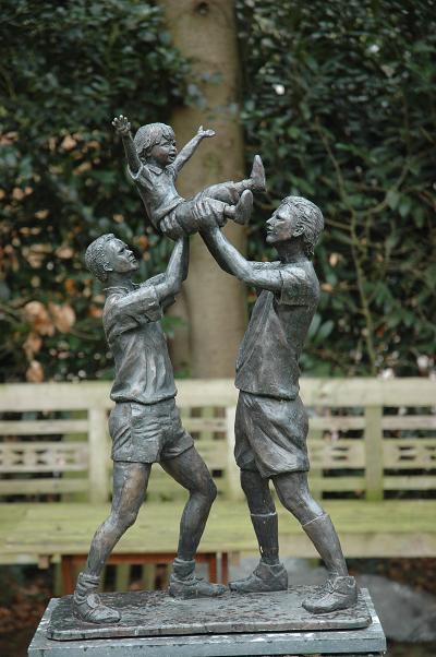 bronzen tuinbeeld