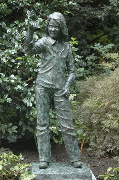 bronzen tuinbeeld