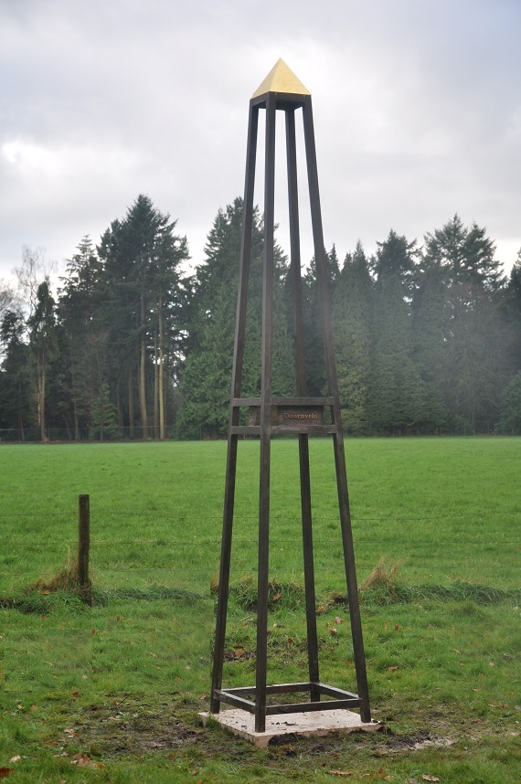 obelisk Doornveld